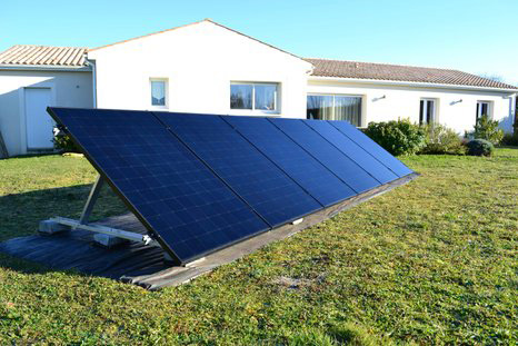 installation panneau photovoltaïque sol